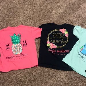 4 Simply Southern girls medium T-shirt’s.